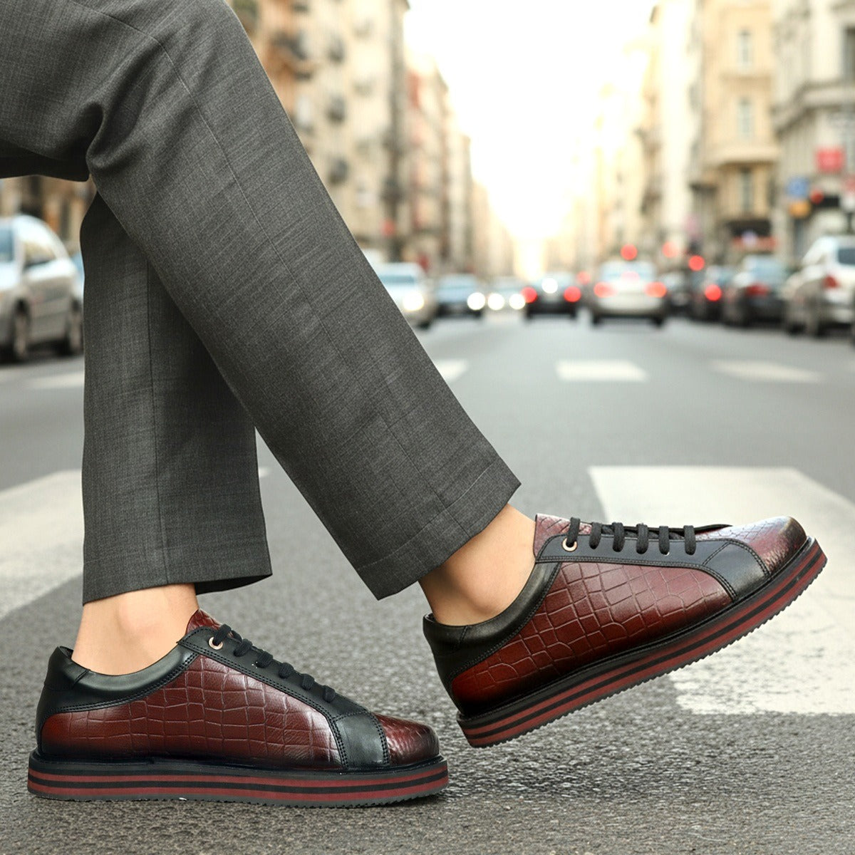 Brown Lace-up Python-Print Casual Shoes