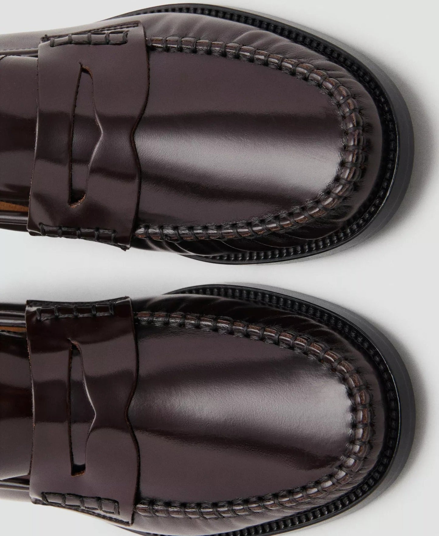Women's Gathered Leather Moccasins