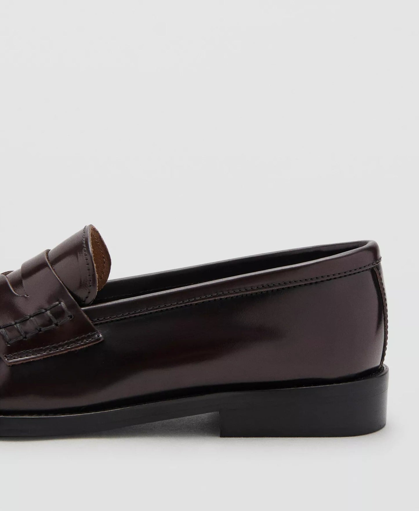 Women's Gathered Leather Moccasins